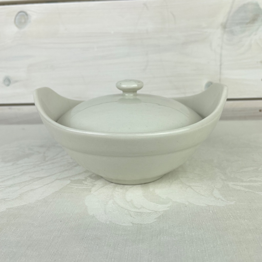 Vintage McNicol China USA Diner China Ironstone Ceramic Sugar Bowl w/ Lid